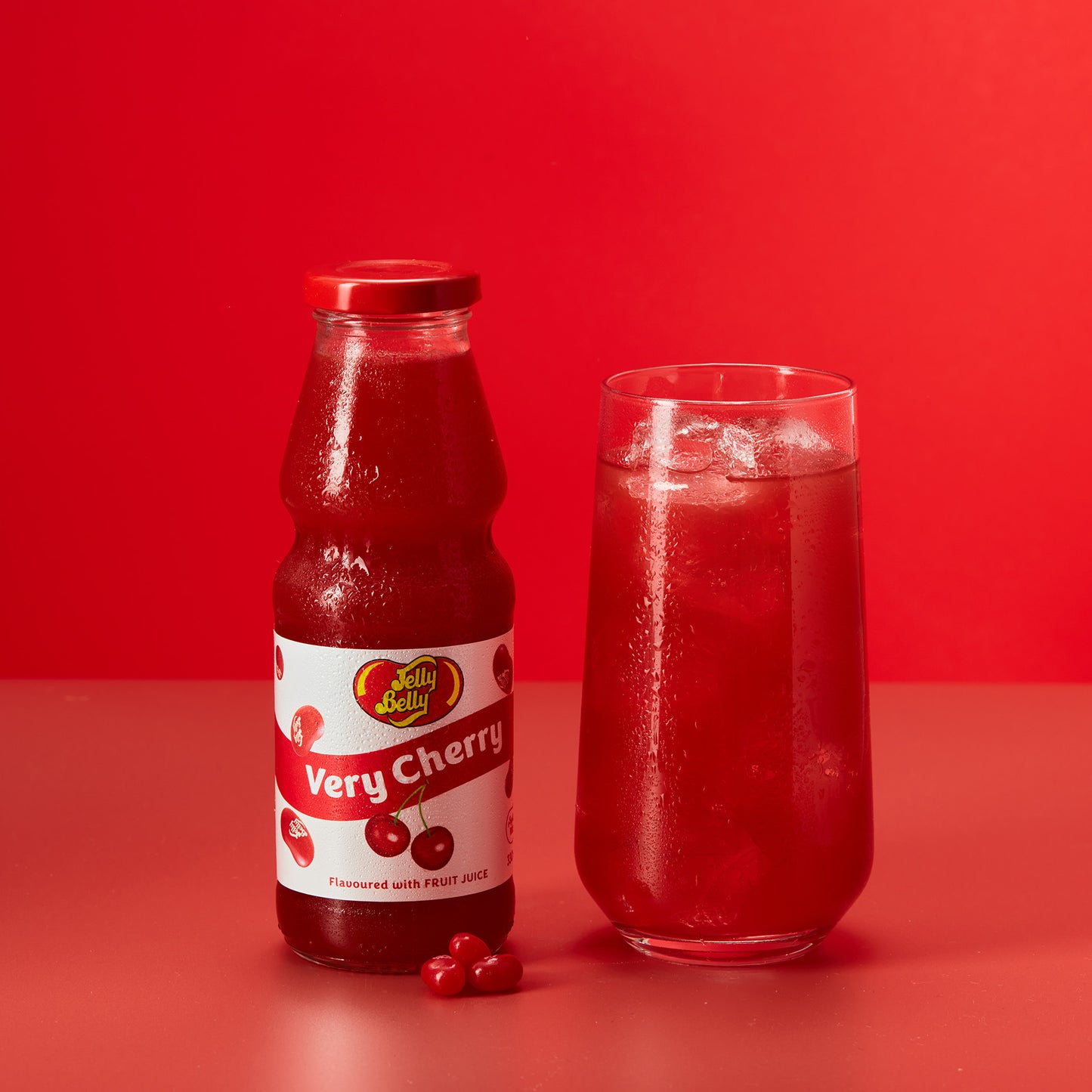 Jelly Belly Very Cherry 330ml drink in glass bottle